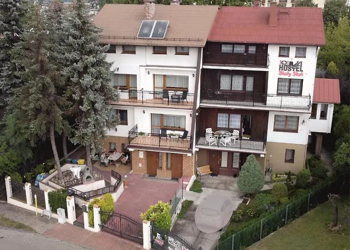 Biały Słoń Hostel *