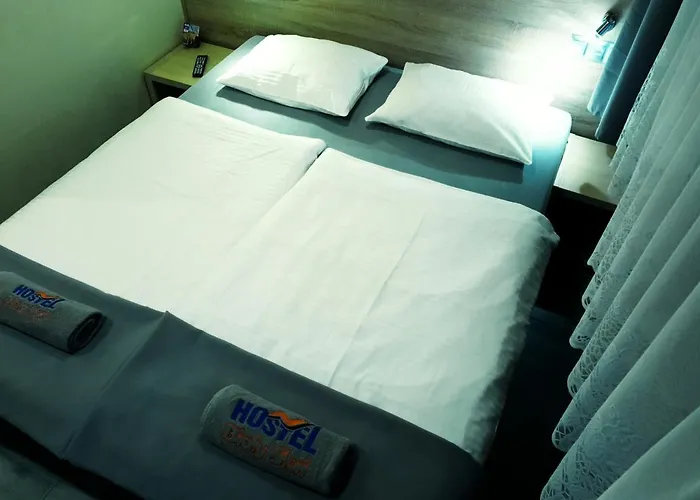 Bialy Slon Auberge de jeunesse *